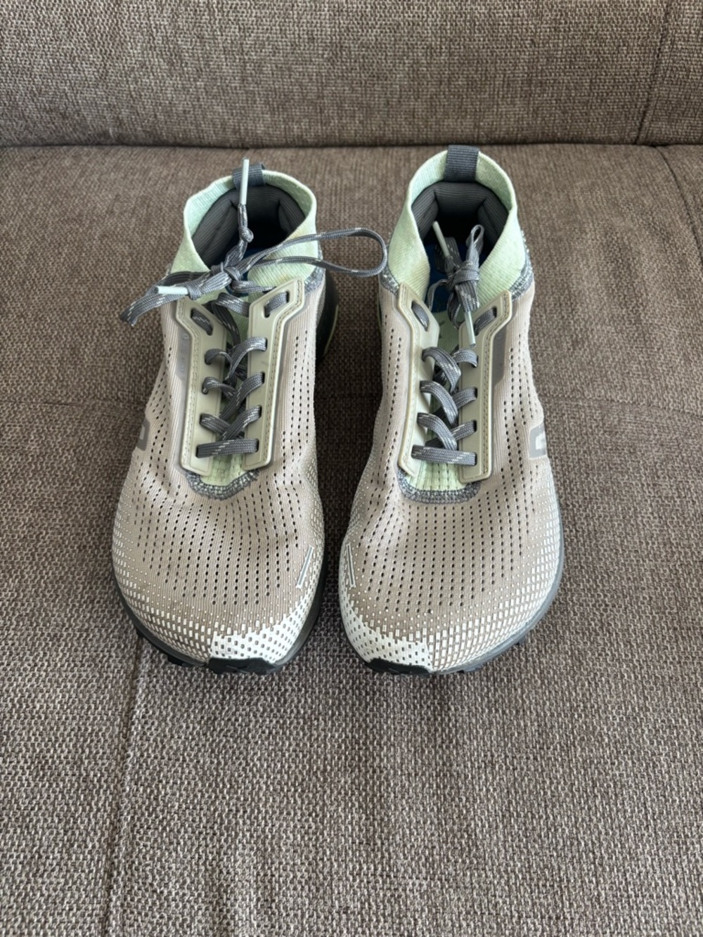 Flux: Light Grey Athletic Shoes with Sage Accents